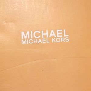 Micheal Kors booties sz 10